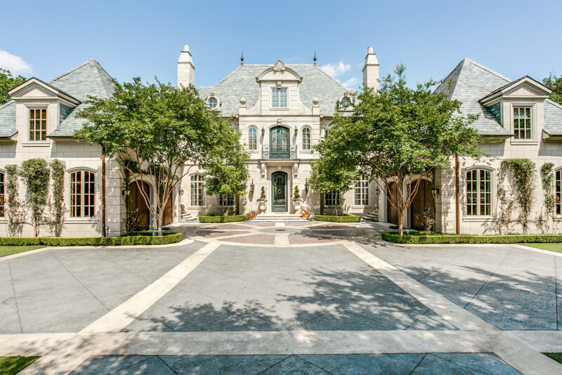 You are currently viewing Jerry Jones House: Location, Worth, and Rooms